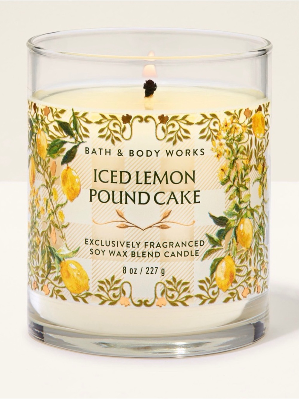 Bath & Body Works Iced Lemon Pound Cake Scented Candle